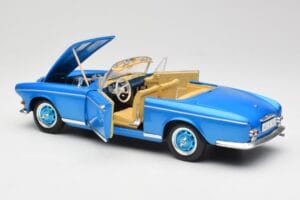 BMW 503 Cabriolet Riviera Blue Revell 1:18 08843 Kov – obrázek 6 z 9