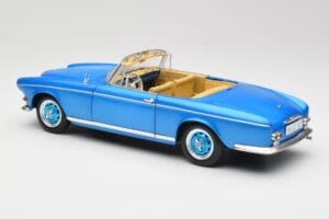 BMW 503 Cabriolet Riviera Blue Revell 1:18 08843 Kov – obrázek 8 z 9