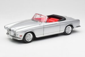 BMW 503 Stříbrný Revell 1:18 18787 Kov