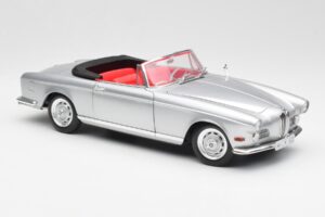 BMW 503 Stříbrný Revell 1:18 18787 Kov – obrázek 6 z 8