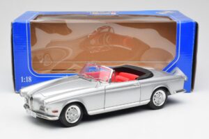 BMW 503 Stříbrný Revell 1:18 18787 Kov – obrázek 8 z 8