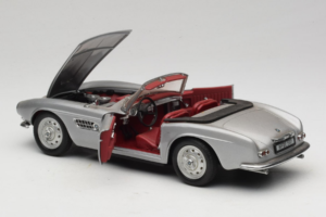 BMW 507 Kabriolet Stříbrný Revell 1:18 8829 Kov – obrázek 5 z 8