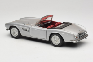 BMW 507 Kabriolet Stříbrný Revell 1:18 8829 Kov – obrázek 7 z 8