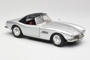 BMW 507 Stříbrný Revell 1:18 9034 Kov – obrázek 6 z 8