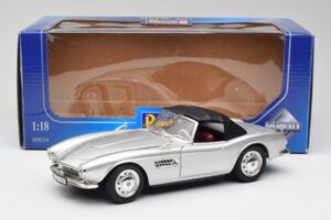 BMW 507 Stříbrný Revell 1:18 9034 Kov – obrázek 8 z 8