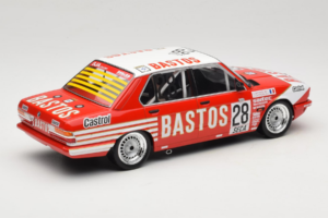 BMW 528i E28 #28 Guitteny / Bleyinie 24 Hours of Spa 1982 IXO 1:18 18RMC182B Kov – obrázek 2 z 6