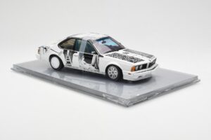 BMW 635 CSi E24 Art Car Robert Rauschenberg AUTOart 1:18 80430150924 Kov – obrázek 4 z 8
