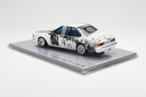 BMW 635 CSi E24 Art Car Robert Rauschenberg AUTOart 1:18 80430150924 Kov – obrázek 5 z 8