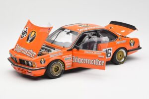 BMW 635 CSi E24 #1 European Touring Car Championship Jagermeister 1985 AUTOart 1:18 80430145825 Kov – obrázek 2 z 8