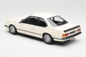 BMW 635 CSi E24 Bílý Minichamps 1:18 155028102 Kov – obrázek 5 z 6