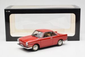 BMW 700 Sport Coupe Spanish Červený AUTOart 1:18 70652 Kov – obrázek 8 z 8
