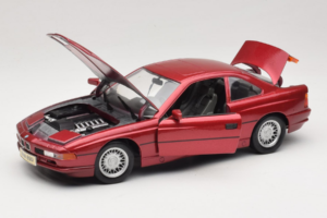 BMW 850i E31 Červený Tchibo 1:18 36157 Kov – obrázek 2 z 8