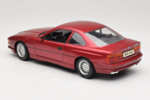 BMW 850i E31 Červený Tchibo 1:18 36157 Kov – obrázek 7 z 8
