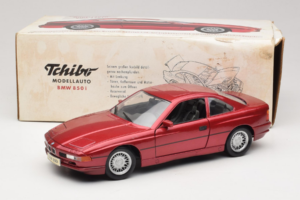 BMW 850i E31 Červený Tchibo 1:18 36157 Kov – obrázek 8 z 8
