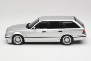 BMW Alpina B10 E34 4.6 Touring Stříbrný MCG 1:18 MCG18332MCW Kov – obrázek 3 z 6