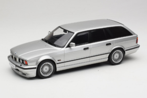 BMW Alpina B10 E34 4.6 Touring Stříbrný MCG 1:18 MCG18332MCW Kov