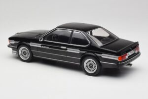 BMW Alpina B7 Turbo E24 Diamond Black MCG 1:18 MCG18235 Kov – obrázek 5 z 6