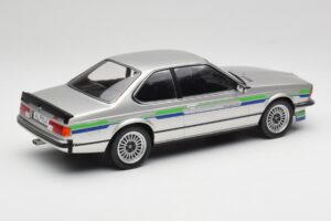 BMW Alpina B7 Turbo E24 Polaris Silver MCG 1:18 MCG18234 Kov – obrázek 2 z 6