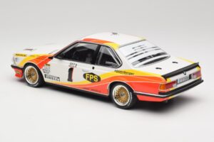 BMW 635CSi E24 BMW Italia #1 U. Grano / H. Kelleners Spa 1983 Minichamps 1:18 155832601 Kov – obrázek 5 z 6