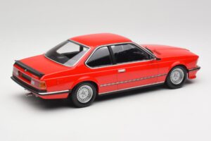 BMW 635 CSi E24 Červený Edice Prodejce Minichamps 1:18 80435B5D026 Kov – obrázek 2 z 6