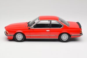 BMW 635 CSi E24 Červený Edice Prodejce Minichamps 1:18 80435B5D026 Kov – obrázek 3 z 6