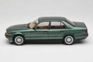 BMW Alpina B11 E32 3.5 Metallic Green MCG 1:18 MCG18233 Kov – obrázek 3 z 6