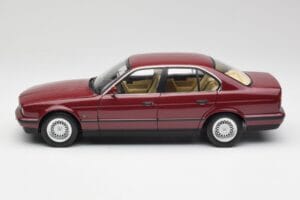 BMW 535i E34 Červený Minichamps 1:18 100024002 Kov – obrázek 4 z 8