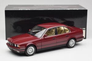 BMW 535i E34 Červený Minichamps 1:18 100024002 Kov – obrázek 8 z 8