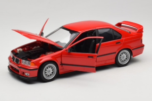 BMW 318is E36 Hellrot UT Models 1:18 180024302-R1 Kov – obrázek 2 z 8