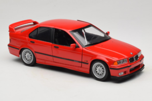 BMW 318is E36 Hellrot UT Models 1:18 180024302-R1 Kov – obrázek 6 z 8