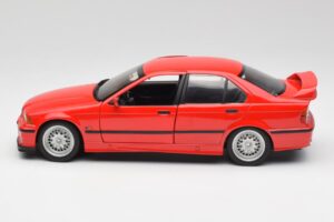 BMW 318is E36 Červený UT Models 1:18 180024302 Kov – obrázek 4 z 8