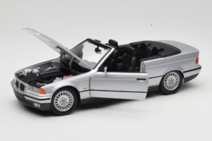 BMW 3 Series E36 Kabriolet Stříbrný UT Models 1:18 BMW008 Kov – obrázek 2 z 8