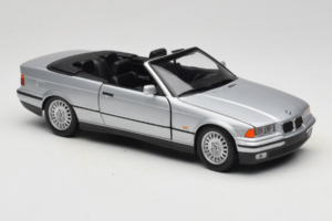 BMW 3 Series E36 Kabriolet Stříbrný UT Models 1:18 BMW008 Kov – obrázek 6 z 8