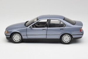 BMW 3-Series E36 Avus Modrý UT Models 1:18 180023300 Kov – obrázek 4 z 8