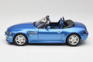BMW Z3 E36 M Roadster Estoril Blue Bburago 1:18 3349-M1 Kov – obrázek 4 z 8