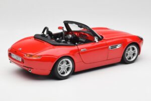 BMW Z8 E52 Roadster Jasně Červený Bburago 1:18 12032 Kov – obrázek 3 z 8