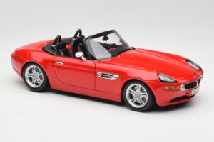 BMW Z8 E52 Roadster Jasně Červený Bburago 1:18 12032 Kov – obrázek 6 z 8