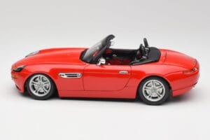 BMW Z8 E52 Červený Bburago 1:18 Z8001 Kov – obrázek 4 z 8