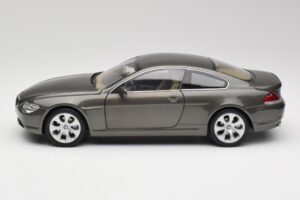 BMW 6 E63 Coupe Světlá Bronz Kyosho 1:18 80430153283 Kov – obrázek 4 z 8