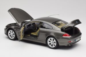 BMW 6 E63 Coupe Světlá Bronz Kyosho 1:18 80430153283 Kov – obrázek 5 z 8