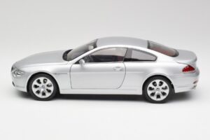 BMW 645Ci E63 Stříbrný Kyosho 1:18 80430153285 Kov – obrázek 4 z 8