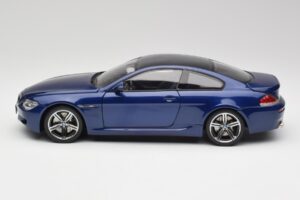 BMW M6 E63 Modrý Kyosho 1:18 80430413351 Kov – obrázek 4 z 8