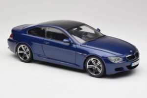 BMW M6 E63 Modrý Kyosho 1:18 80430413351 Kov – obrázek 6 z 8