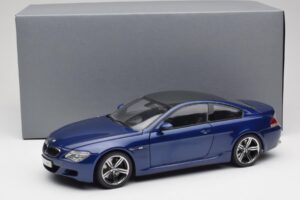 BMW M6 E63 Modrý Kyosho 1:18 80430413351 Kov – obrázek 8 z 8