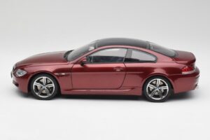 BMW M6 E63 Červený Kyosho 1:18 80430398134 Kov – obrázek 4 z 8