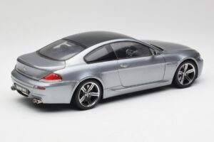 BMW M6 E63 Silver Šedý Kyosho 1:18 08703GR Kov – obrázek 3 z 8