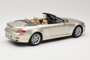 BMW 6 Series E64 Cabriolet Mineral Silver Metallic Kyosho 1:18 80430153437 Kov – obrázek 4 z 9