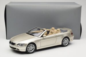 BMW 6 Series E64 Cabriolet Mineral Silver Metallic Kyosho 1:18 80430153437 Kov – obrázek 9 z 9