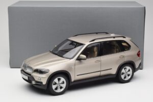 BMW X5 E70 4.8i Platinum Bronzový Metalíza Kyosho 1:18 80430413413 Kov – obrázek 8 z 8
