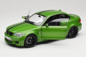 BMW řada 1 E82 Coupe Taiga Green Metallic Minichamps 1:18 110020024 Kov – obrázek 2 z 8